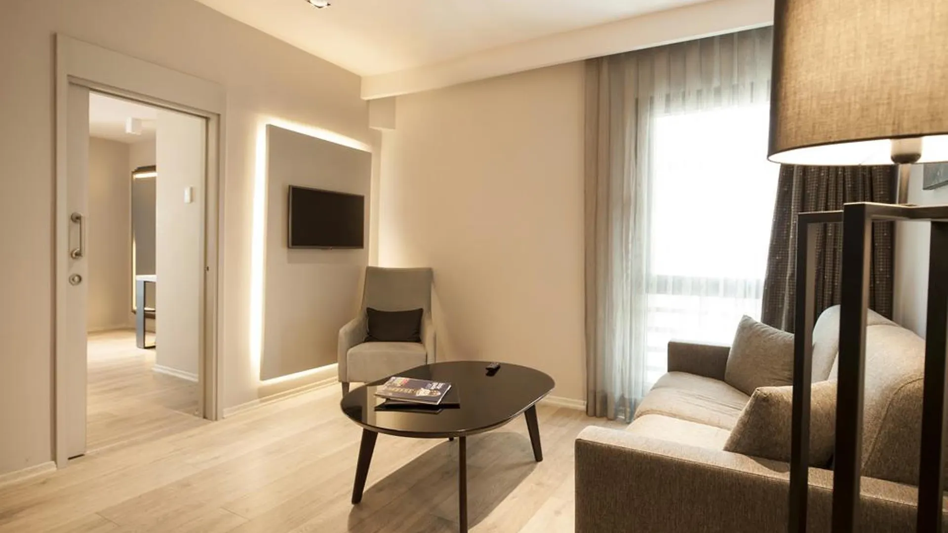 Smart Hotel Esmirna