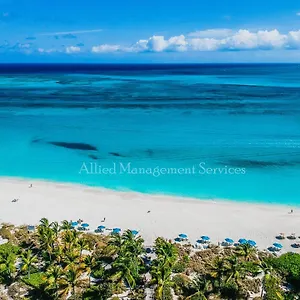***** Hotel The Renaissance Turks And Caicos Islands