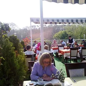 https://gulhane-park-hotel.istanbul-turkeyhotels.com