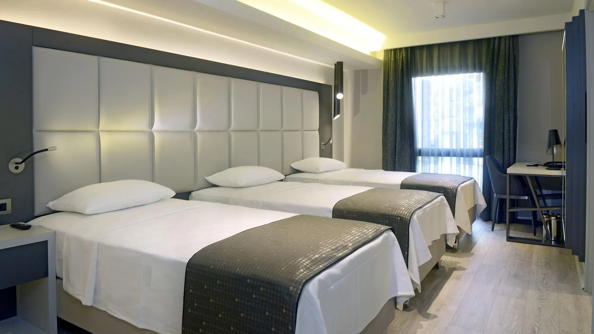Smart Hotel Esmirna Turquia