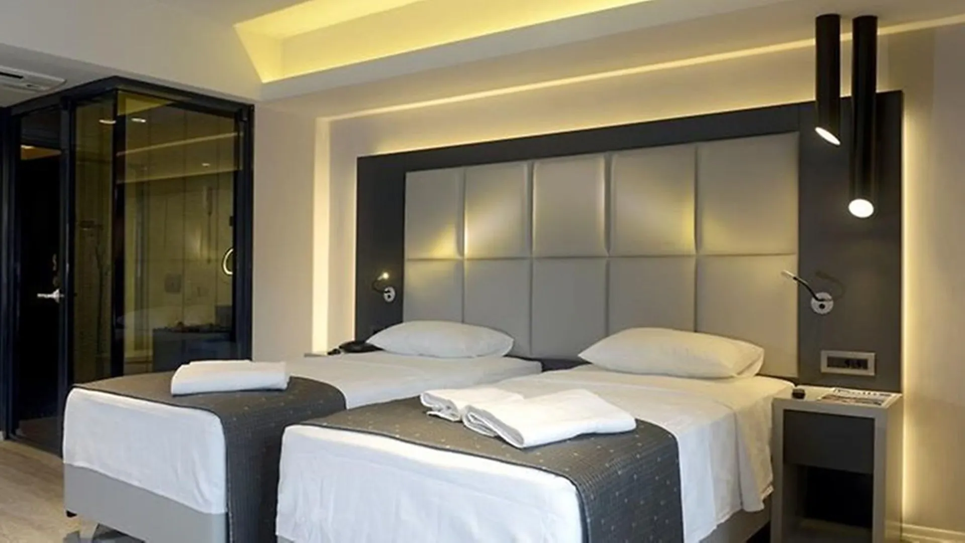 Smart Hotel Esmirna