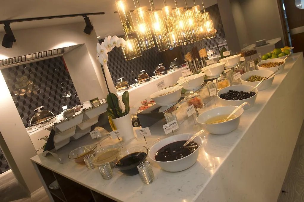 Smart Hotel Esmirna