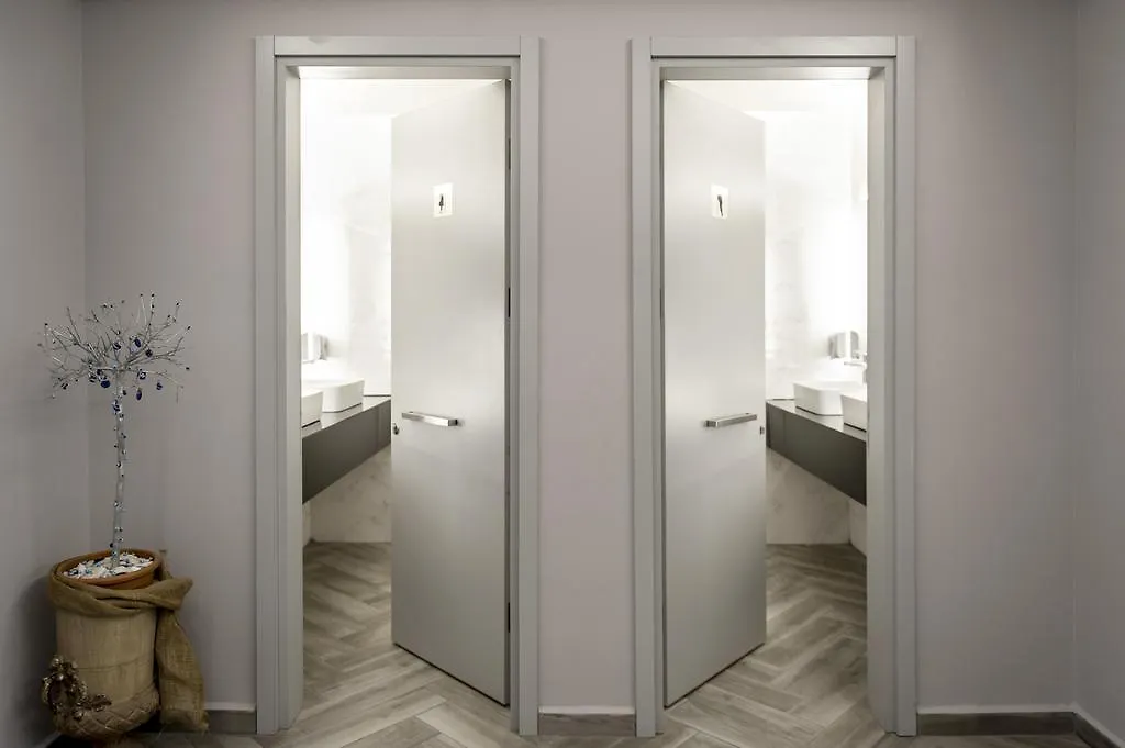 Smart Hotel Esmirna 4*,